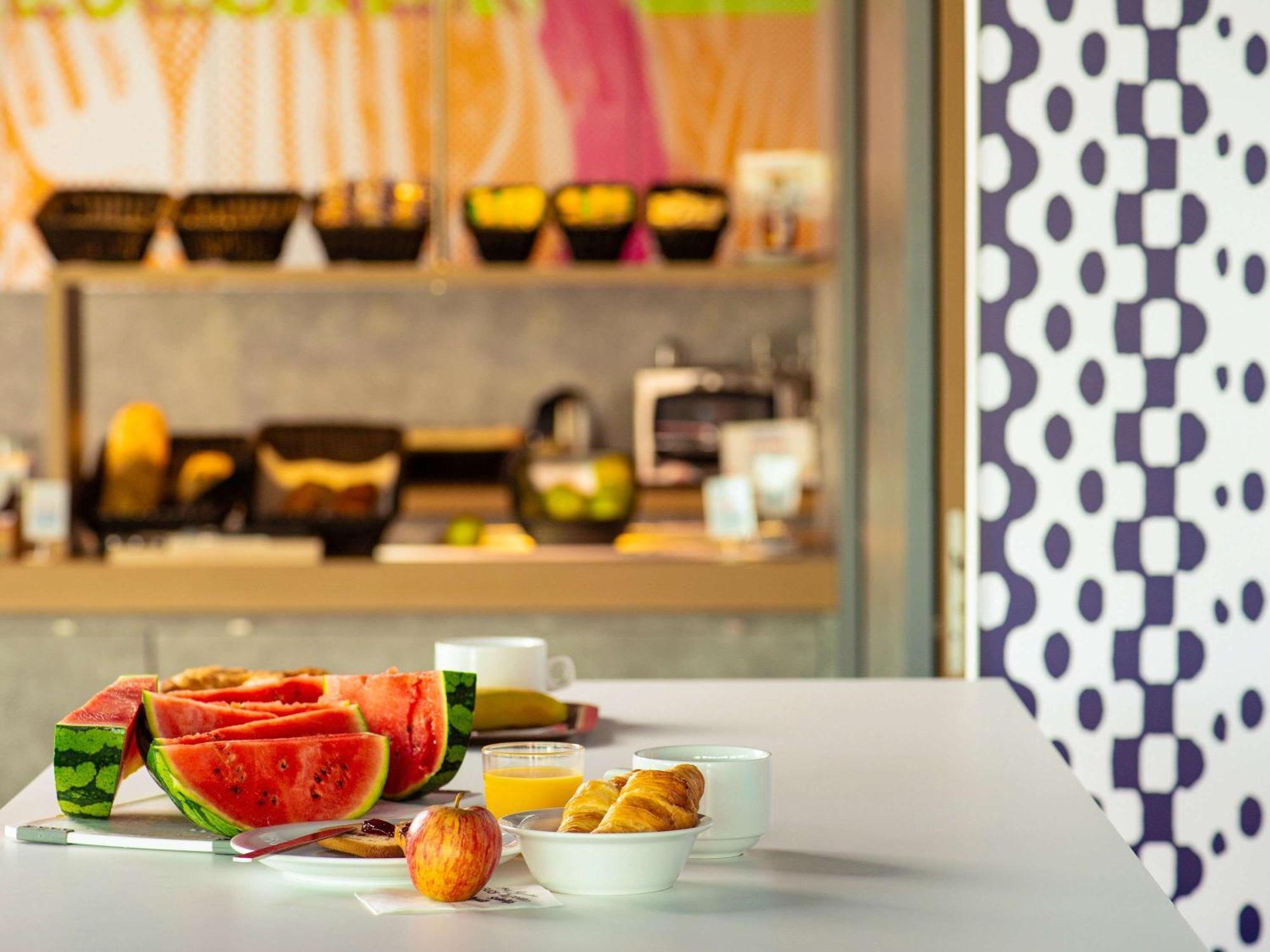 Ibis Budget Macon Creches Chaintre Экстерьер фото